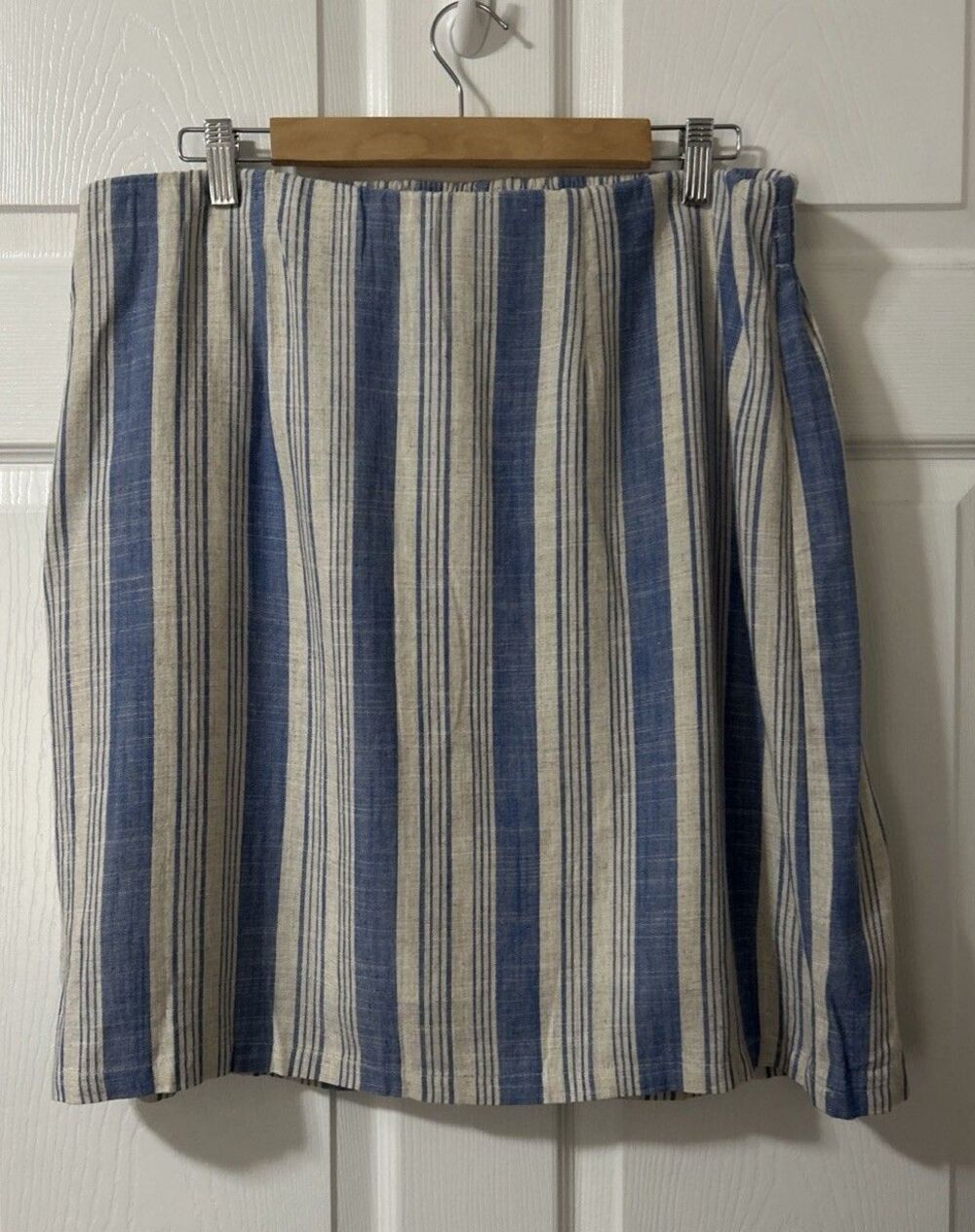 Torrid Size 1 Women's Size 14/16 Blue Striped Lined Linen Blend Skirt